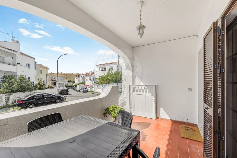 Moradia T3 para Venda em Albufeira e Olhos de Água Foto 15