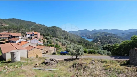 Moradia T3 para Venda em Ferreira do Zezere