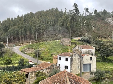 Moradia T3 para Venda em Ferreira do Zezere
