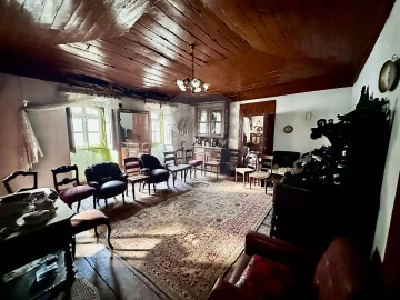 Moradia T5 para Venda em São João da Pesqueira e Várzea de Trevões