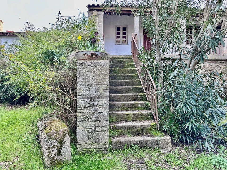 Moradia T5 para Venda em São João da Pesqueira e Várzea de Trevões Foto 21