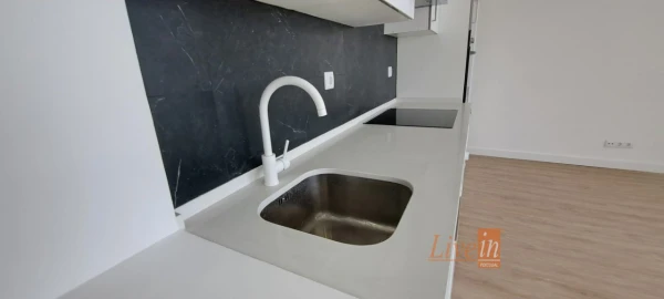 Apartamento T4 para Venda em Águas Livres