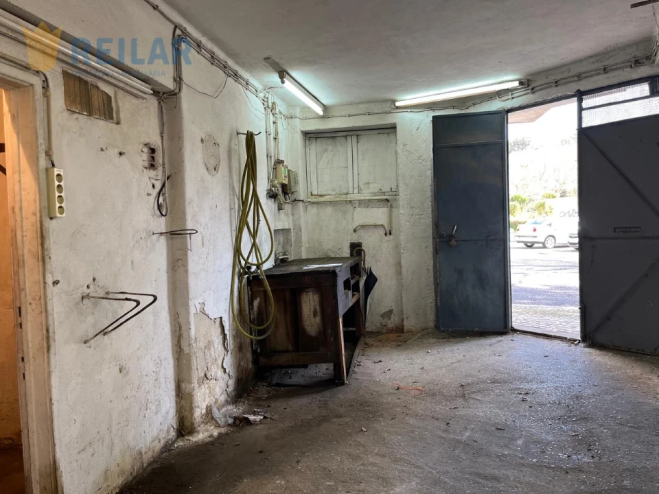 Garagem para Venda em Oeiras e São Julião da Barra, Paço de Arcos e Caxias Foto 5