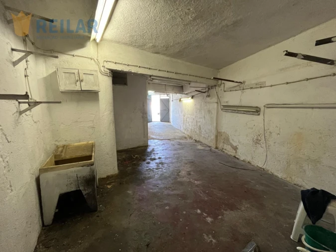 Garagem para Venda em Oeiras e São Julião da Barra, Paço de Arcos e Caxias Foto 3
