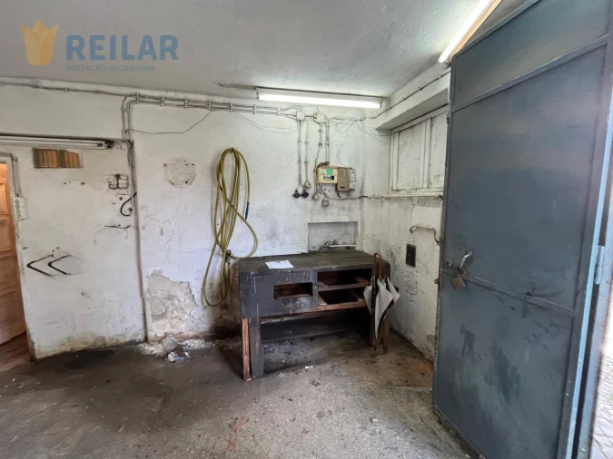 Garagem para Venda em Oeiras e São Julião da Barra, Paço de Arcos e Caxias Foto 9