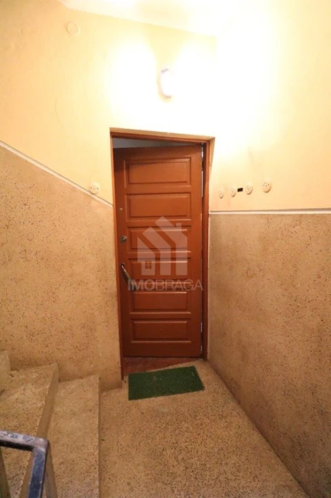 Prédio para Venda em Barcelos, V.Boa, V.Frescainha
