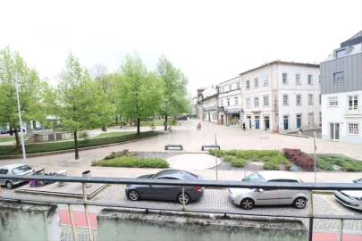 Prédio para Venda em Barcelos, V.Boa, V.Frescainha