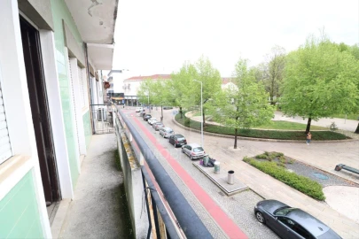 Prédio para Venda em Barcelos, V.Boa, V.Frescainha