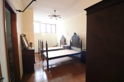 Prédio para Venda em Barcelos, V.Boa, V.Frescainha