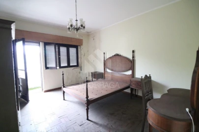 Prédio para Venda em Barcelos, V.Boa, V.Frescainha