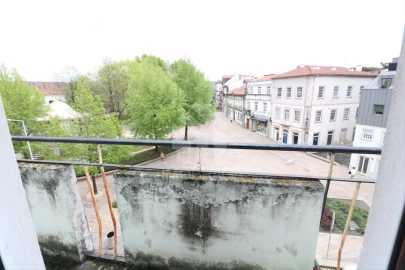 Prédio para Venda em Barcelos, V.Boa, V.Frescainha