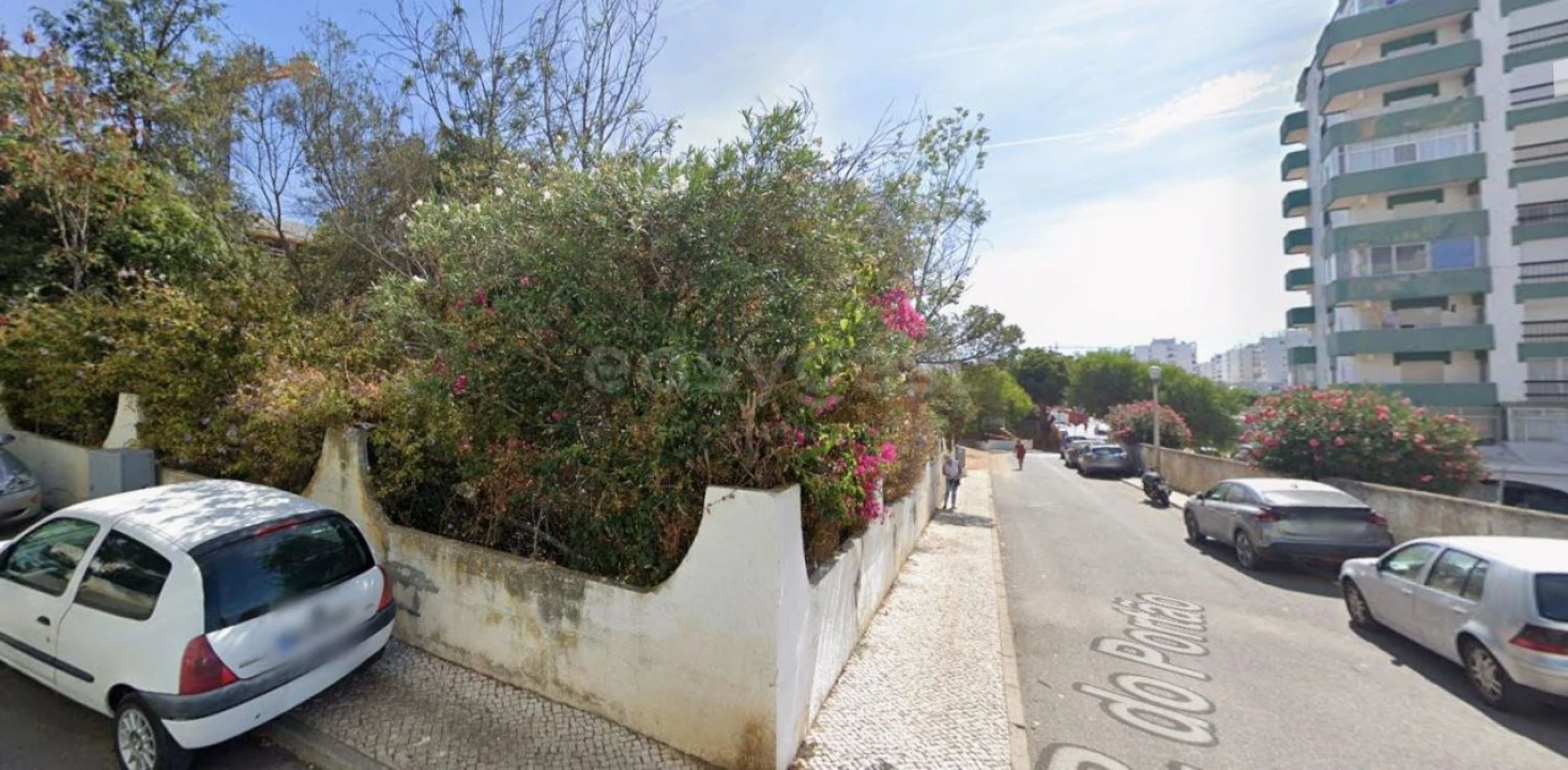 Terreno para Venda em Quarteira Foto 8