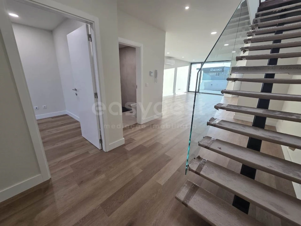 Moradia T4 para Venda em Aradas Foto 22