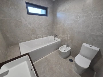 Moradia T4 para Venda em Aradas