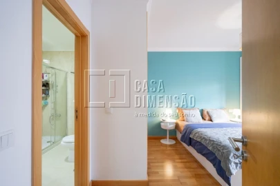 Apartamento T2 para Venda em Carnaxide e Queijas