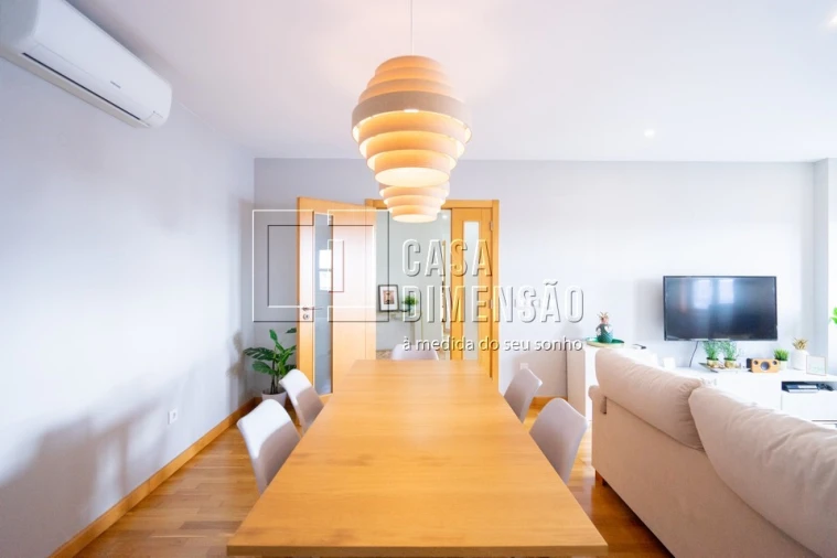 Apartamento T2 para Venda em Carnaxide e Queijas Foto 9