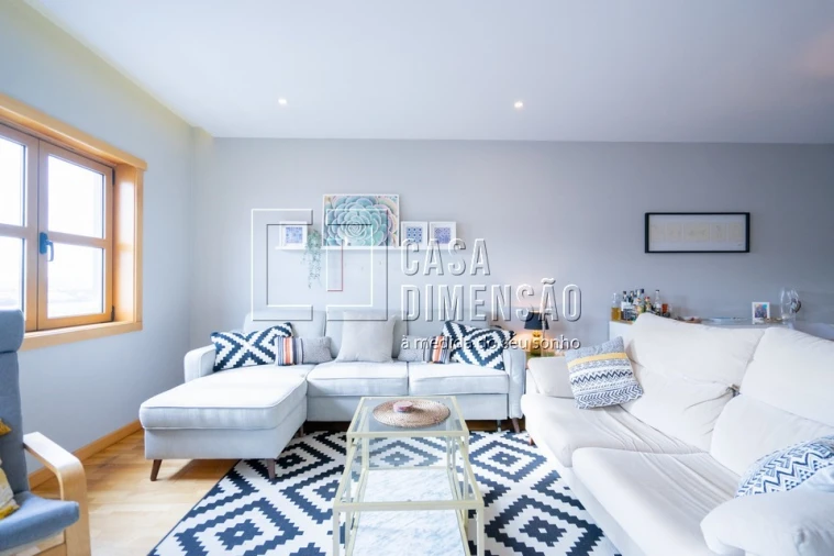 Apartamento T2 para Venda em Carnaxide e Queijas Foto 14
