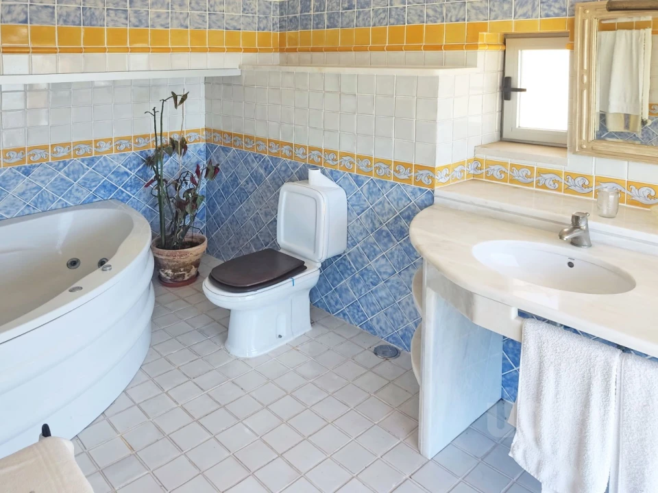 Moradia T4 para Venda em A dos Cunhados e Maceira Foto 32