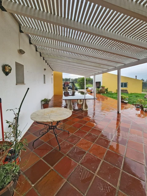 Moradia T4 para Venda em A dos Cunhados e Maceira