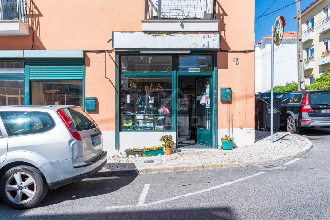 Loja para Venda em Cascais e Estoril Foto 1