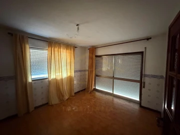 Moradia T2 para Venda em Esgueira