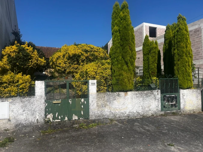 Moradia T2 para Venda em Esgueira Foto 3