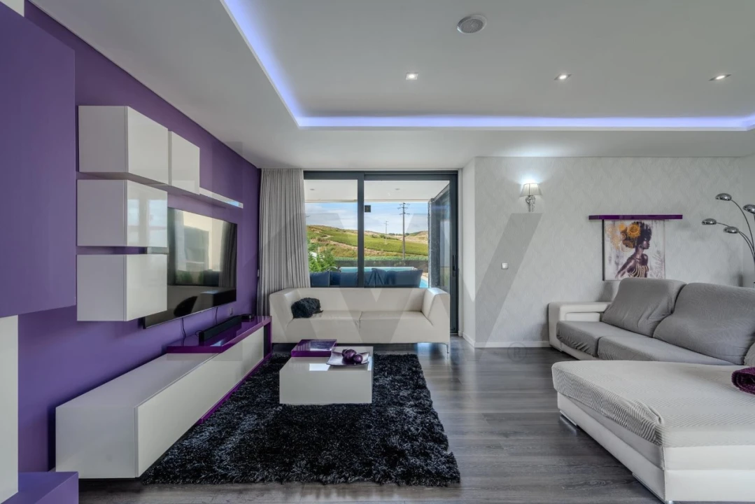 Moradia T4 para Venda em Santa Maria, São Pedro e Matacães Foto 18