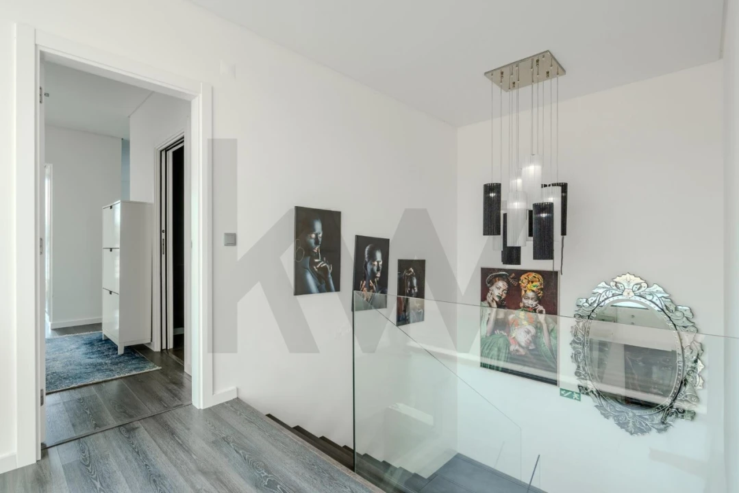 Moradia T4 para Venda em Santa Maria, São Pedro e Matacães Foto 27