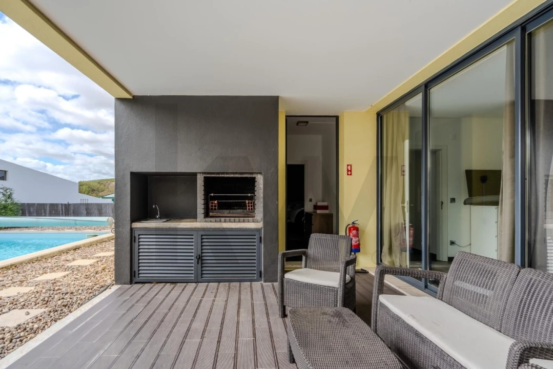 Moradia T4 para Venda em Santa Maria, São Pedro e Matacães Foto 45