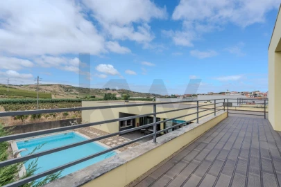 Moradia T4 para Venda em Santa Maria, São Pedro e Matacães