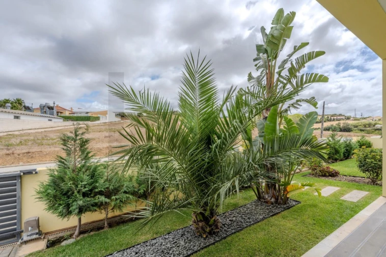 Moradia T4 para Venda em Santa Maria, São Pedro e Matacães Foto 55