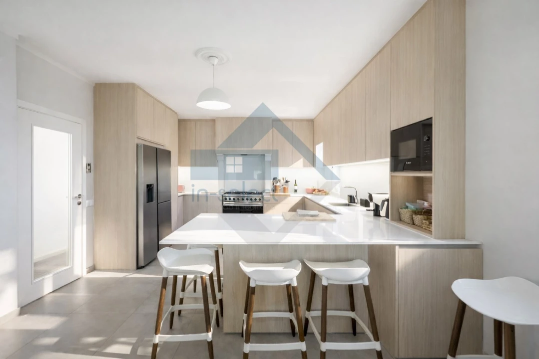 Moradia T3 para Venda em Boliqueime Foto 21