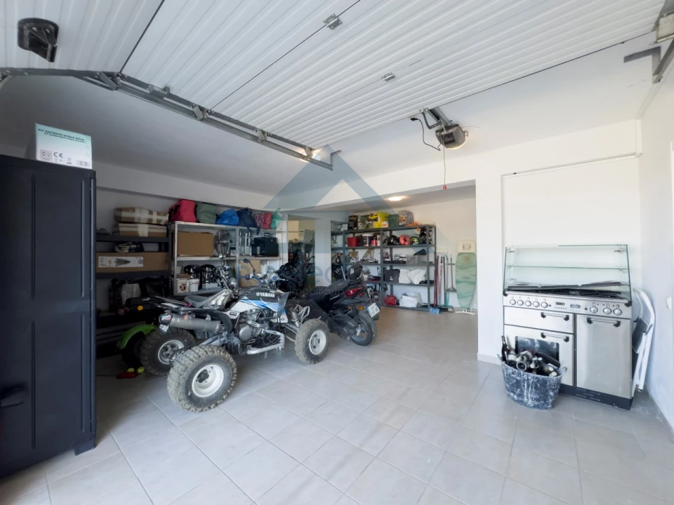 Moradia T3 para Venda em Boliqueime Foto 52