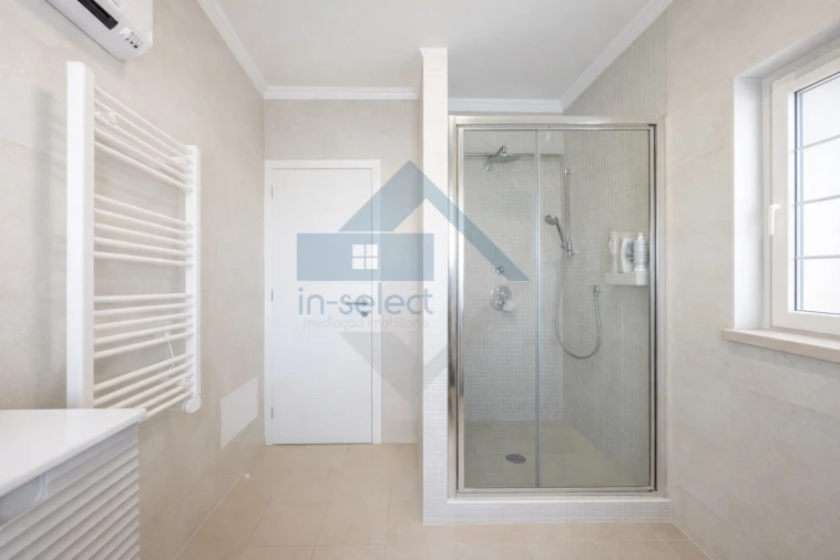 Moradia T3 para Venda em Boliqueime Foto 36