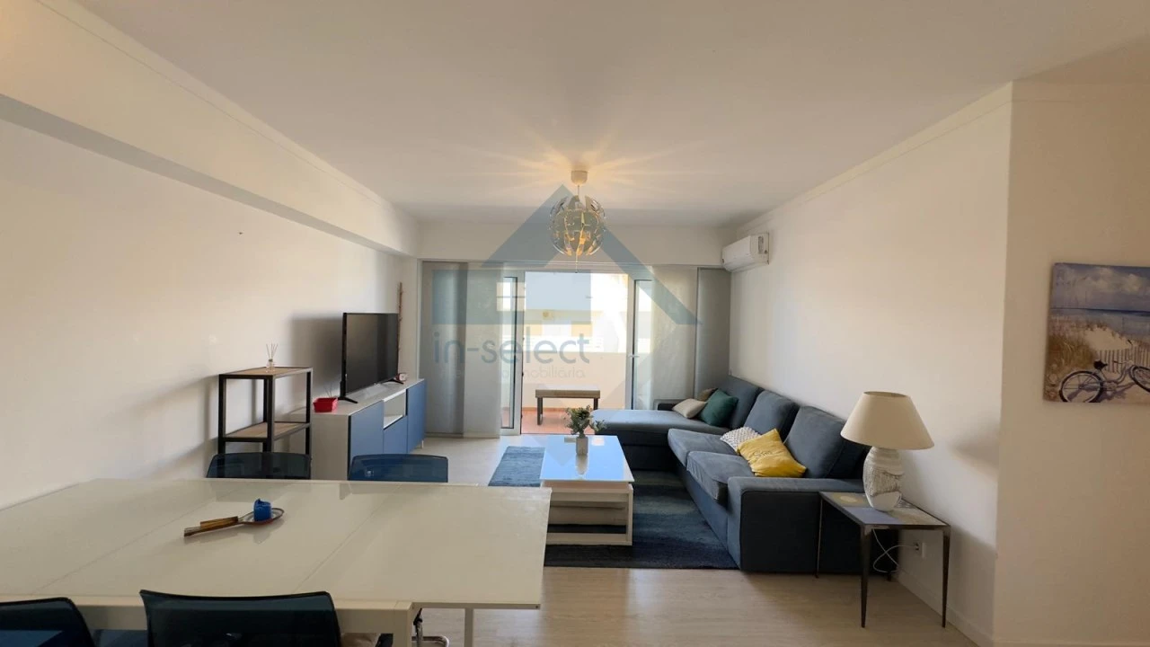 Apartamento T2 para Venda em Quarteira Foto 7