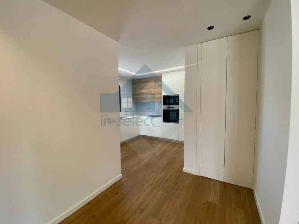 Moradia T3 para Venda em Loule (São Sebastião) Foto 12