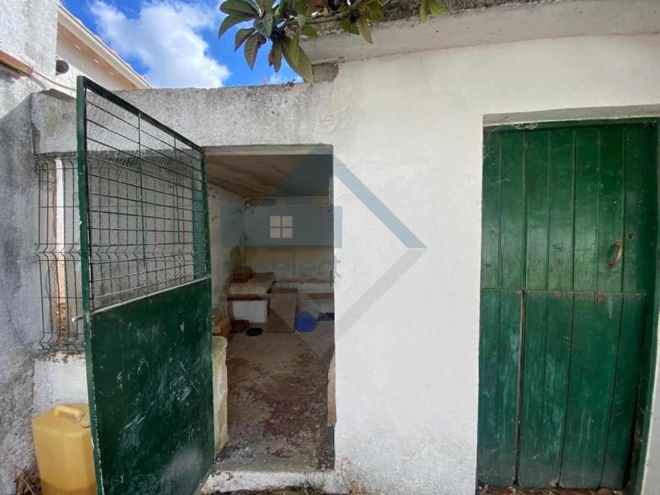 Moradia T3 para Venda em Loule (São Sebastião) Foto 30