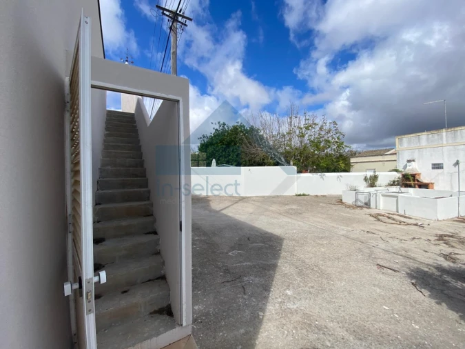 Moradia T3 para Venda em Loule (São Sebastião) Foto 24