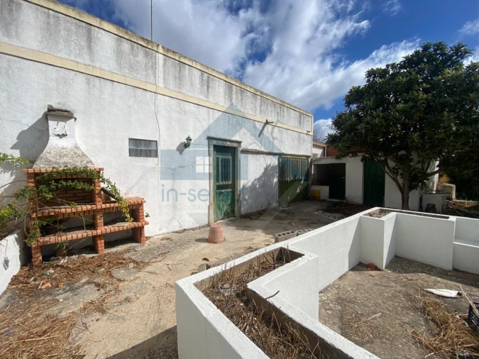 Moradia T3 para Venda em Loule (São Sebastião) Foto 28