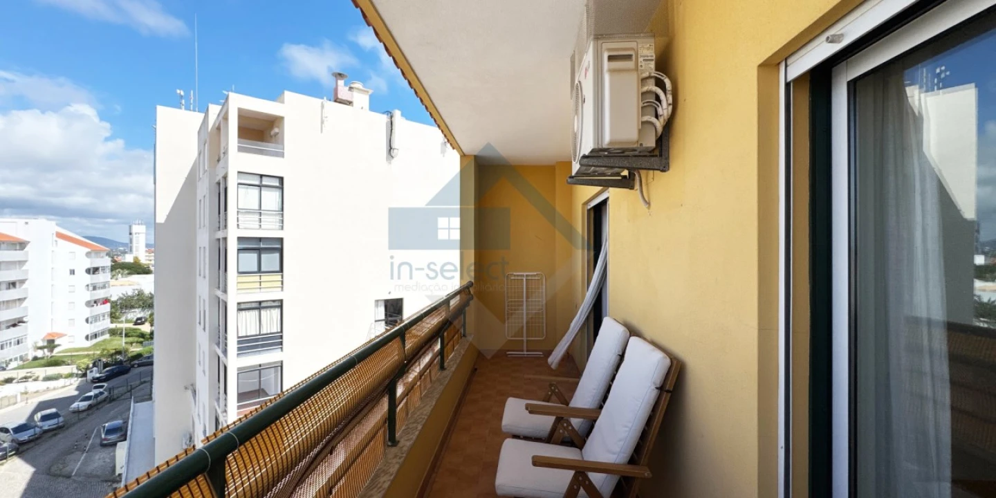 Apartamento T4 para Venda em Quarteira Foto 21