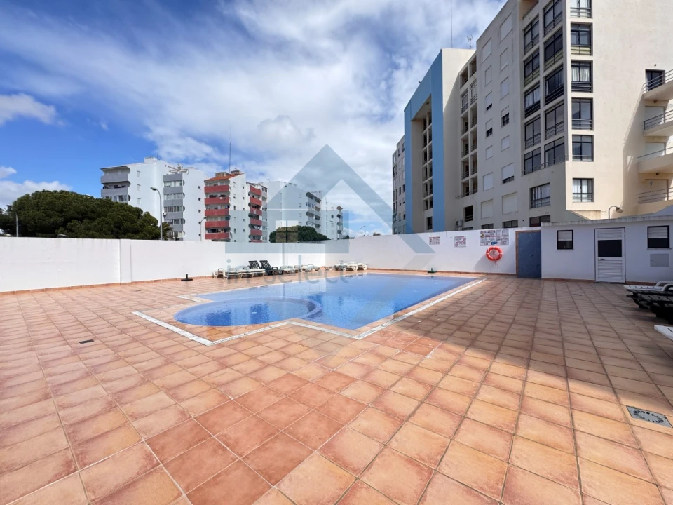 Apartamento T4 para Venda em Quarteira Foto 40
