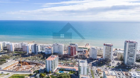 Apartamento T4 para Venda em Quarteira