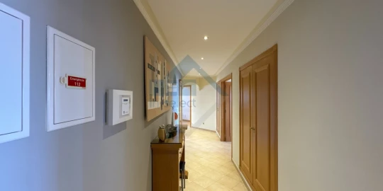 Apartamento T4 para Venda em Quarteira