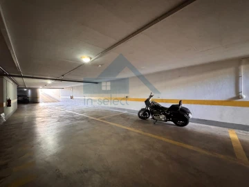 Apartamento T4 para Venda em Quarteira