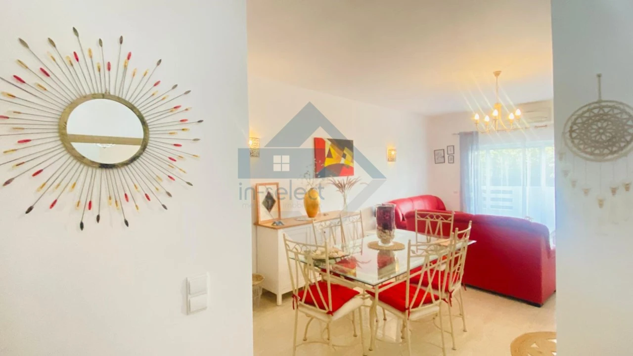 Apartamento T2 para Venda em Quarteira Foto 2