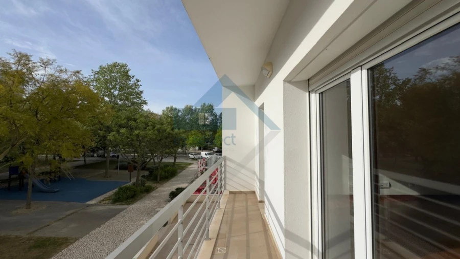 Apartamento T2 para Venda em Loule (São Clemente) Foto 5