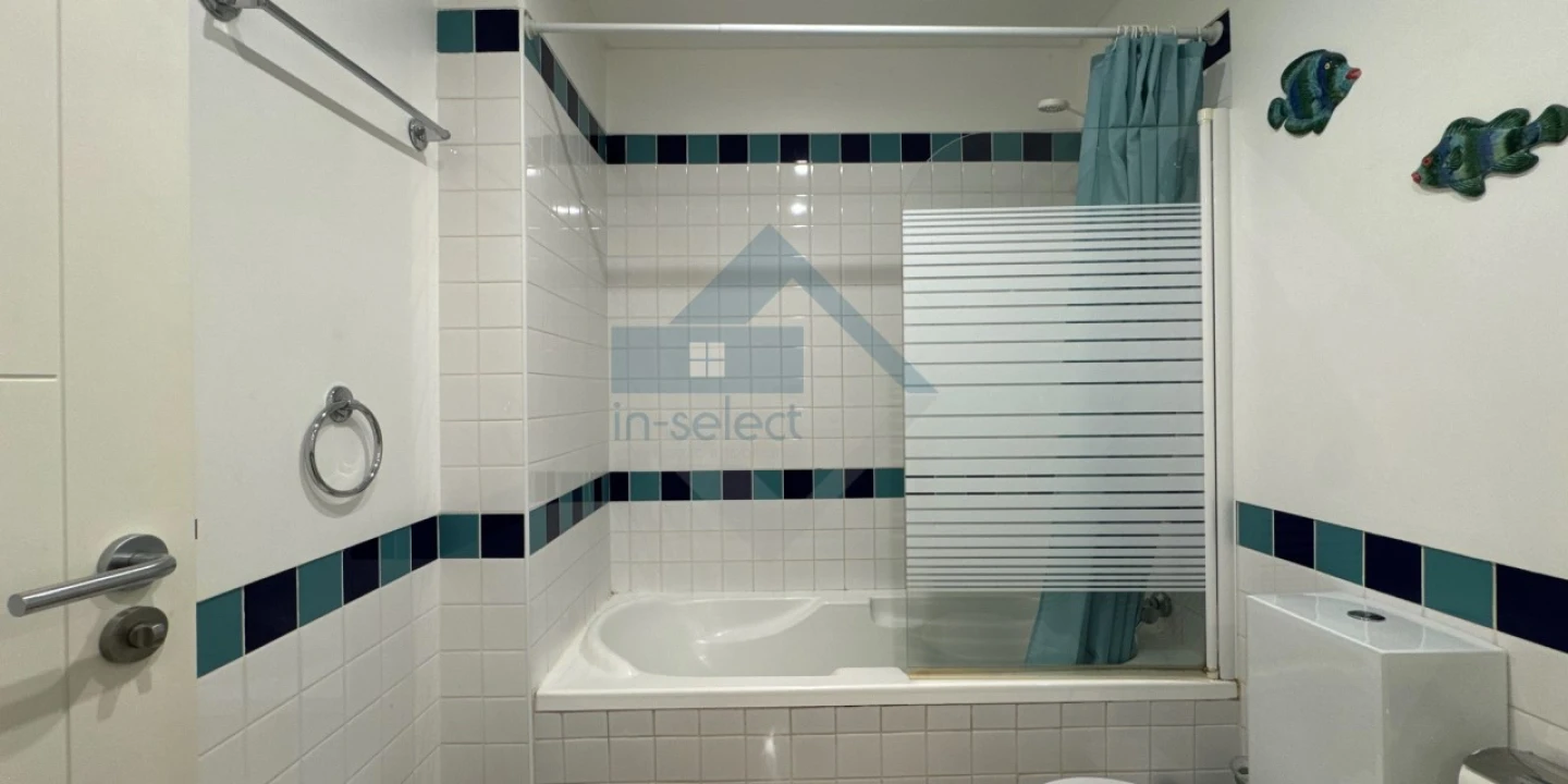 Apartamento T1 para Arrendamento em Quarteira Foto 16