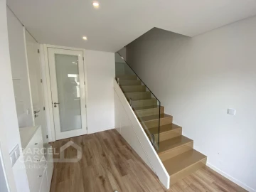 Moradia T3 para Venda em Barcelinhos