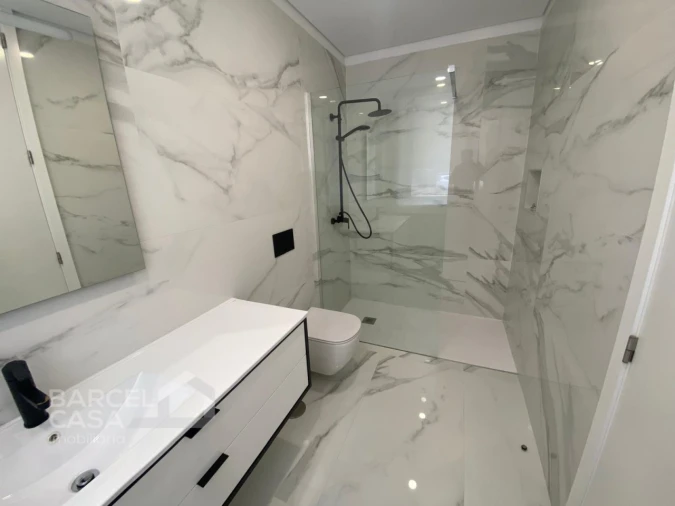 Moradia T3 para Venda em Barcelinhos Foto 16