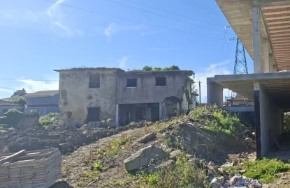 Moradia T3 para Venda em Soutelo